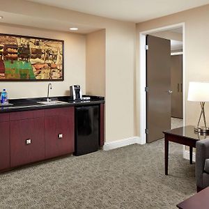 One-Bedroom Suite