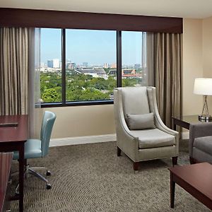One-Bedroom King Suite